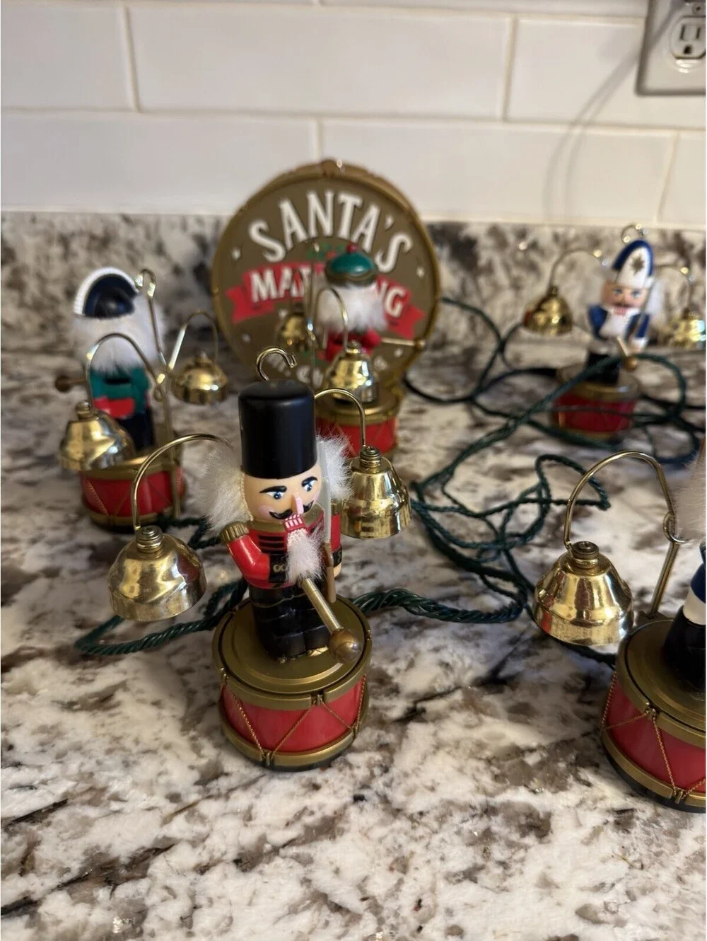 Mr Christmas Santa’s Marching Band 6 Nutcrackers Christmas Holiday Tested No Box
